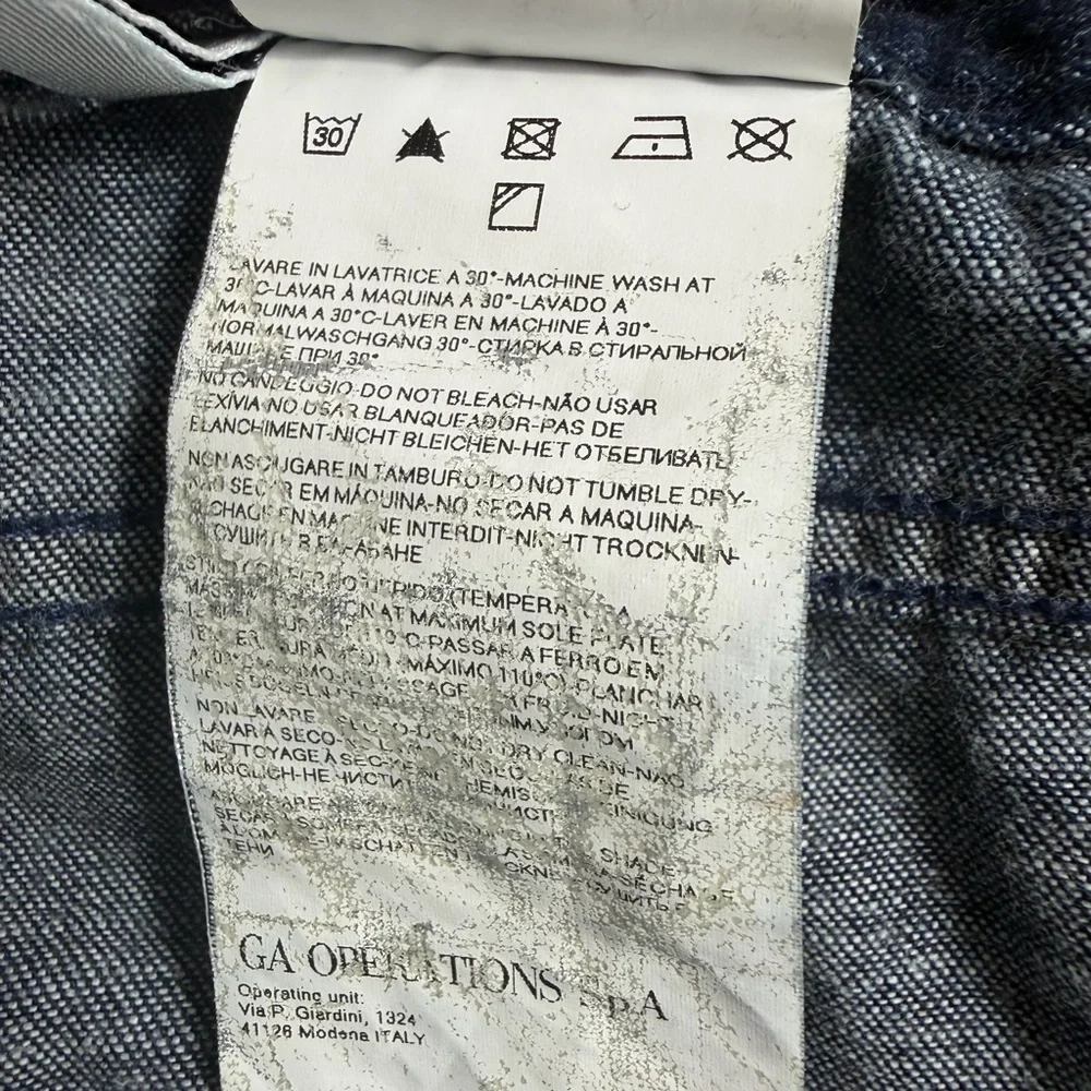 Armani Jeans Men’s Dark Wash Denim – Made in Italy – 34 Waist (Hemmed) Short - Picture 7 of 13